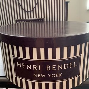 Henri Bendel hot box